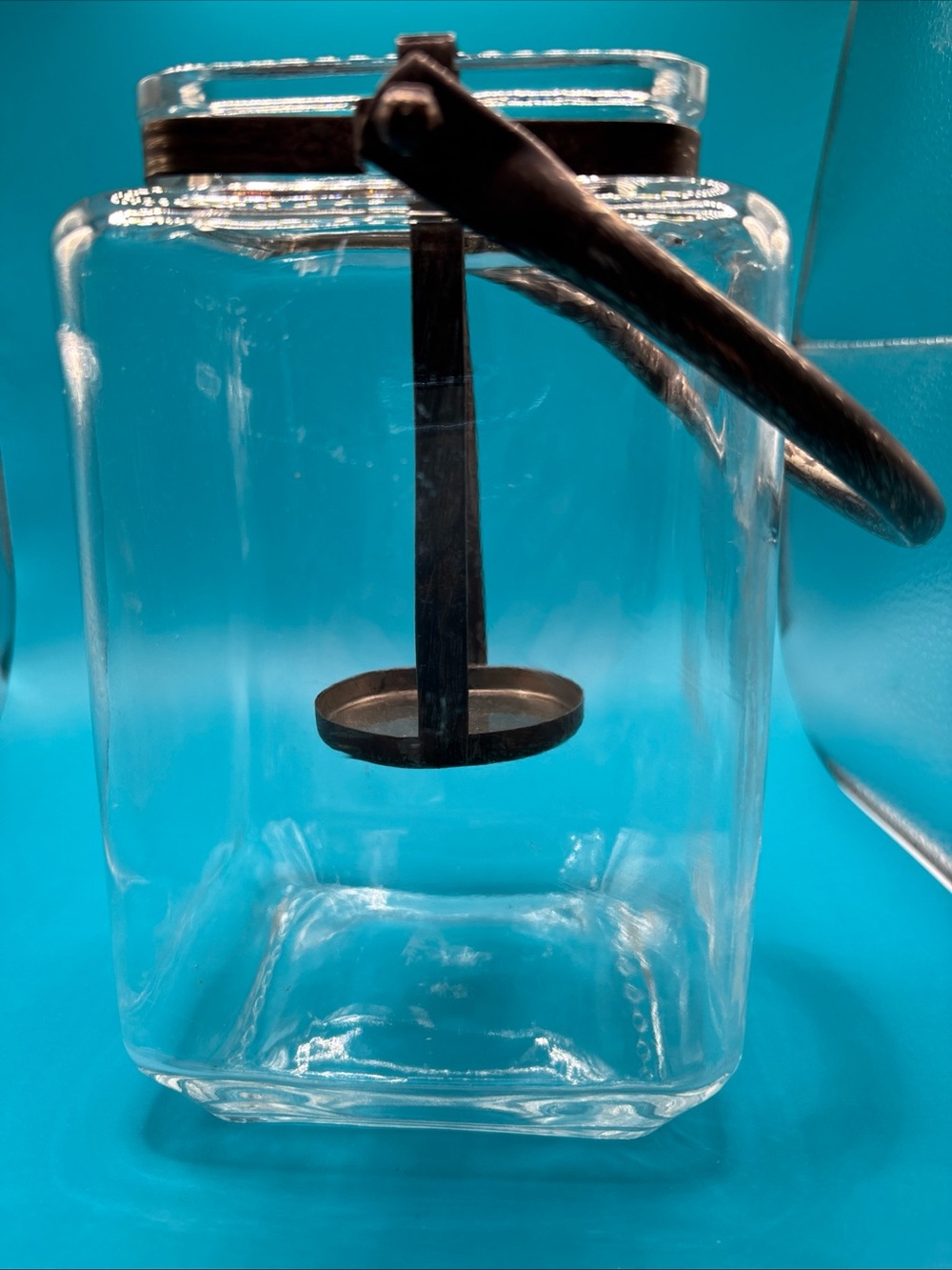 Yankee Candle Clear Glass Lantern tea light with Black Metal Handle and Holder